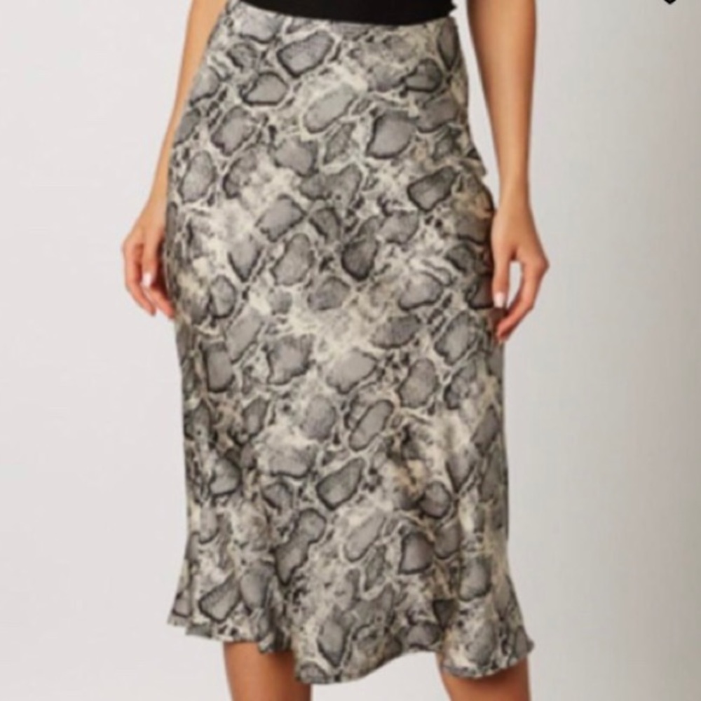 NWT Snakeskin Silky Midi Skirt Sz SM